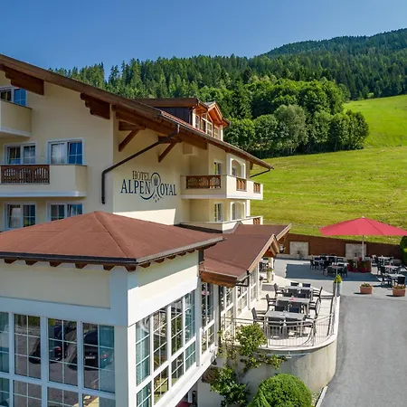 Hotel Alpen-royal 4*