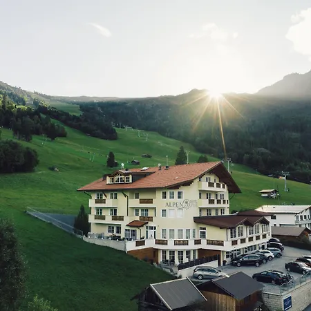 Alpen-royal Hotel