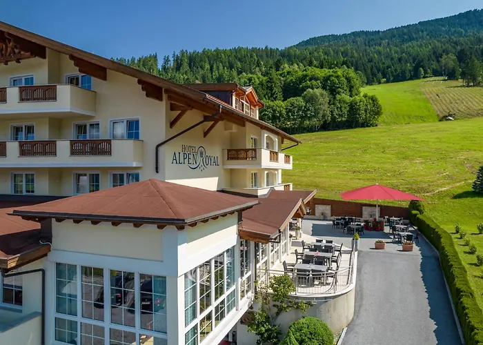Hotel Alpen-royal 4*