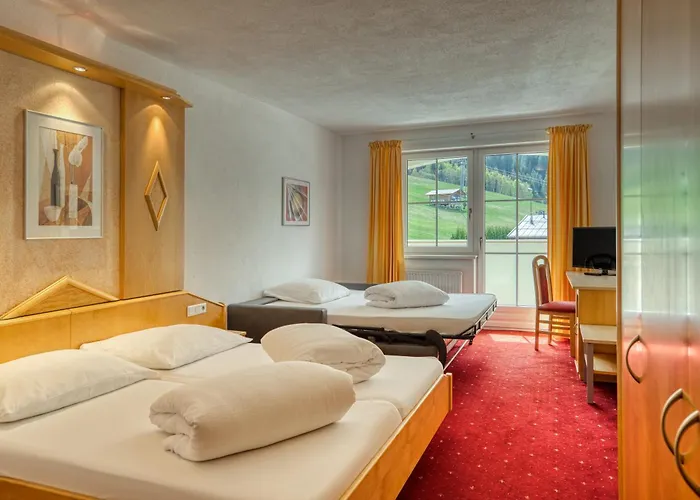 ホテル Alpen-royal イェルツェンス